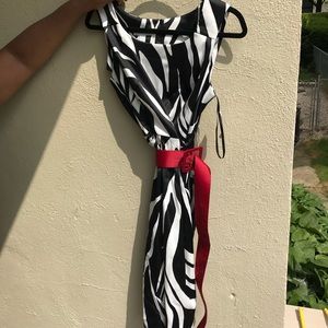 Black and White patterned Dress Barn dress